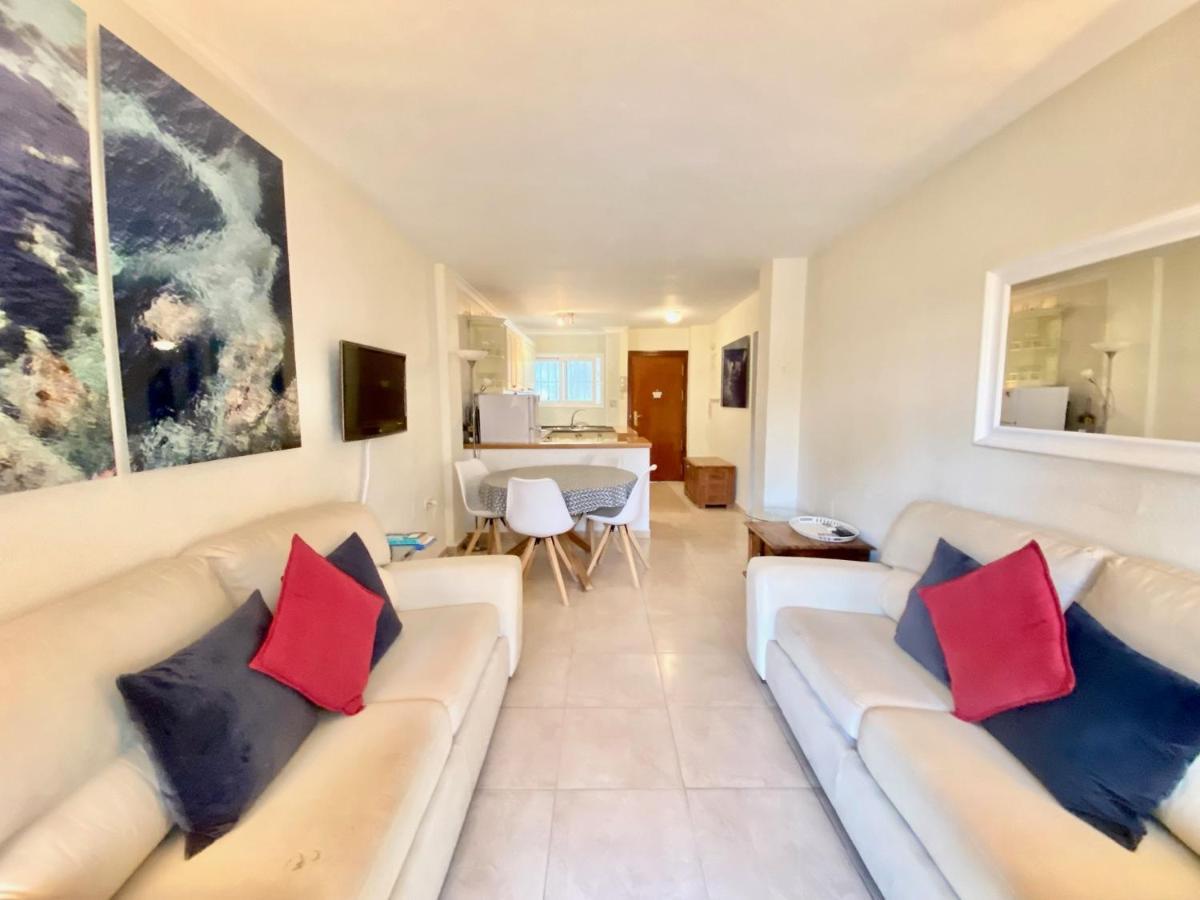 Acapulco Playa Bluewater Villas Нерха Екстериор снимка