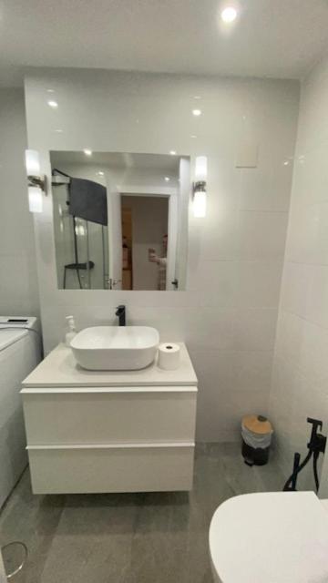Acapulco Playa Bluewater Villas Нерха Екстериор снимка